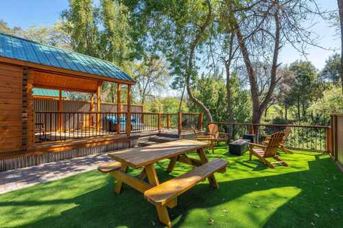 Casa de Fruta Orchard Resort